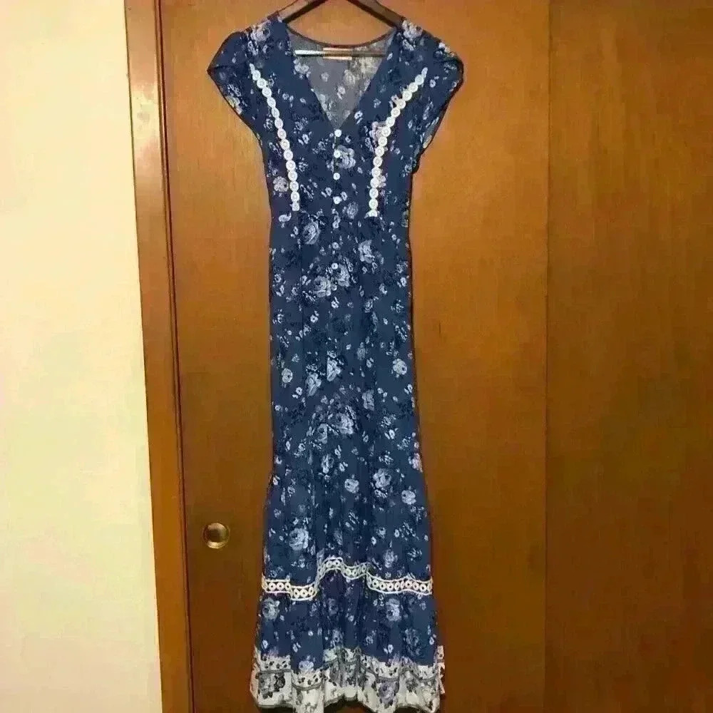 C+D+M Collection Blue Floral Maxi Dress Boho Lace Trim Button Front Womens M - Picture 3 of 8